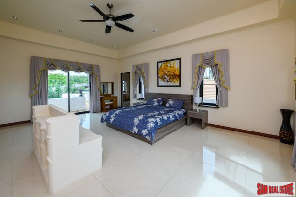 Santa Maria Estate | Impressive Six Bedroom Tropical Pool Villa for Sale Near the Golf Course in East Pattaya-10