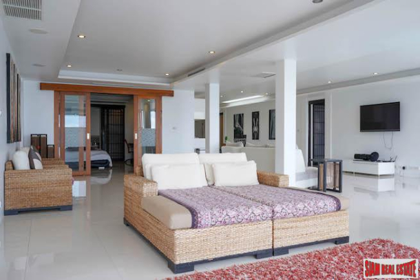 Accenta | Oceanfront Three-Bedroom Kata Penthouse Apartment  for Rent-4