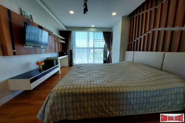 Dusit Grand Park | Beautiful Two Bedroom Condo for Sale - Resort Style Condominium in Jomtien-10