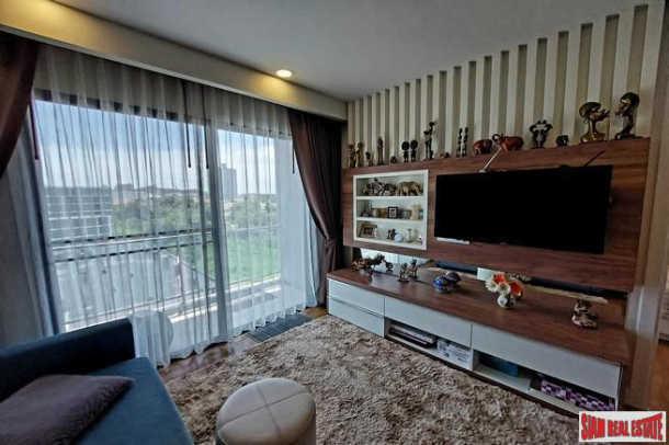 Dusit Grand Park | Beautiful Two Bedroom Condo for Sale - Resort Style Condominium in Jomtien-14
