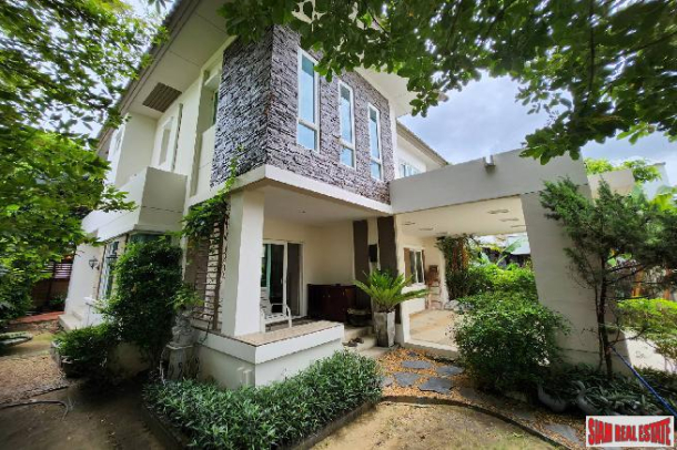 Burasiri Onnut Bangna | Large 2 Storey 4 Bed Family Home in Secure Estate close to  Golf and Suvarnabhumi Airport-2