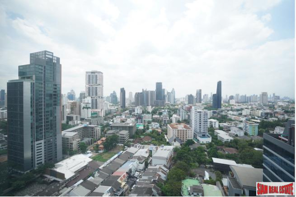 Condo One x Sukhumvit 26 | Extra Large One Bedroom Condo with Unblocked City View for Sale on Sukhumvit 26-3