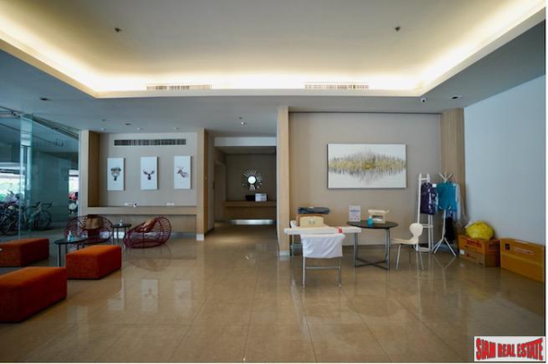 Condo One x Sukhumvit 26 | Extra Large One Bedroom Condo with Unblocked City View for Sale on Sukhumvit 26-6