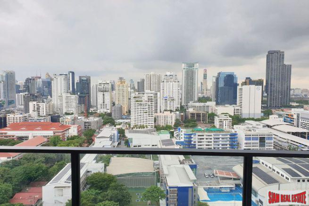 The Lofts Asoke | Two Bedroom Corner Unit for Rent in a Prime Asok Location-6