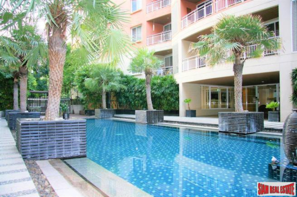 The Rise Sukhumvit 39 | Large Two Bedroom for Rent in a Private Phrom Phong Low Rise Building-3