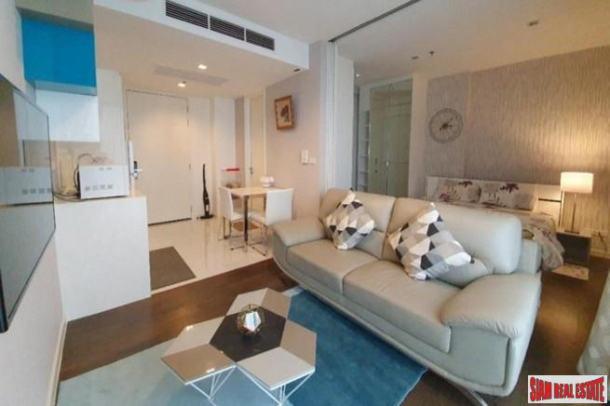 Nara 9 | Brightly Decorated One Bedroom Condo with City Views for Rent in Sathorn-5