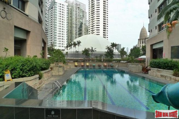 President Park Sukhumvit 24 (Oak Tower) | Three Bedroom with Great City & River Views for Rent in Phrom Phong-1