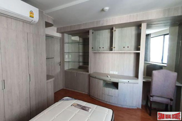 Noble Above Wireless | New and Spacious Two Bedroom Condo for Rent in a Nice Quiet Ploenchit Alley-14