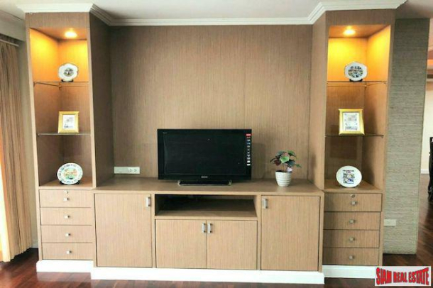 DS Tower 1 | Extra Large Two Bedroom + Study for Rent Close to BTS Phrom Phong-12