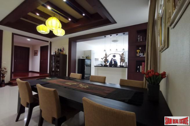 Luxury Beachfront Four Bedroom House for Sale in Pranburi-27