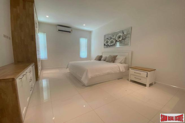 Luxury Beachfront Four Bedroom House for Sale in Pranburi-14