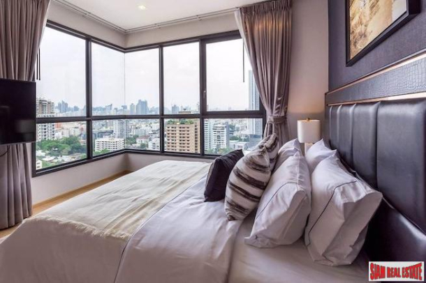HQ Thonglor | Luxury Two Bedroom Condo for Sale on High Floor with Open City Views-14