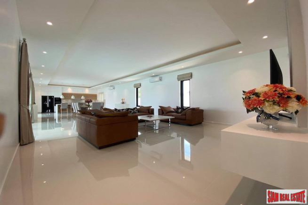 The Clouds | Four Bedroom, Four Bath House for Sale with Huge Pool in Cha Am-17