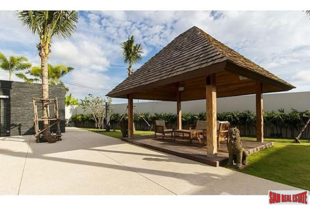Anchan Lagoon | Ultra Luxurious Four Bedroom Pool Villa with Large Grounds and Extras!-6
