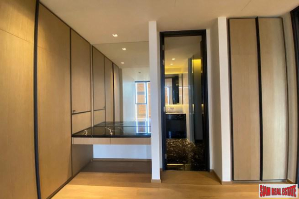 Beatniq Sukhumvit 32 | Large One Bedroom in Luxury Condo for Sale - Thong Lo-9