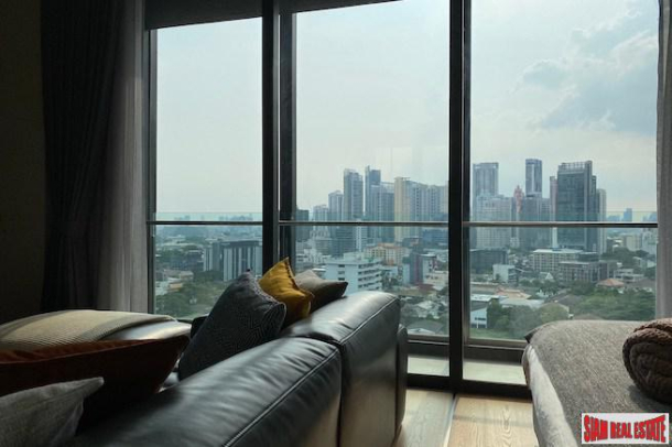 Beatniq Sukhumvit 32 | Elegantly Furnished One Bedroom Condo  with Great City Views for Sale in Thong Lo-14