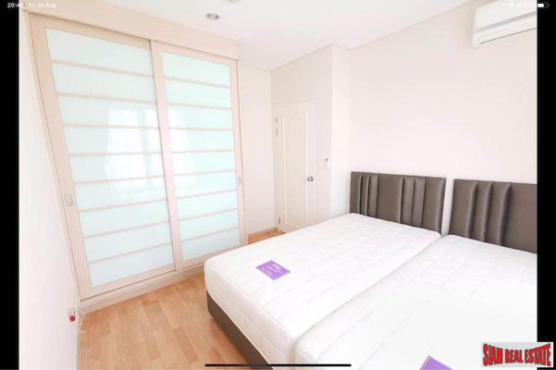 Villa Asoke | Cheerful Two Bedroom Condo for Rent with Great City Views-15