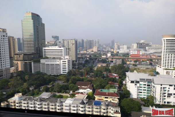 Kiarti Thanee City Mansion Condo  Spacious & Pet Friendly Two Bedroom  with City Views for Rent in Asoke-2