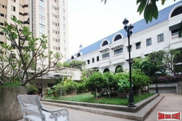 Kiarti Thanee City Mansion Condo  Spacious & Pet Friendly Two Bedroom  with City Views for Rent in Asoke-4