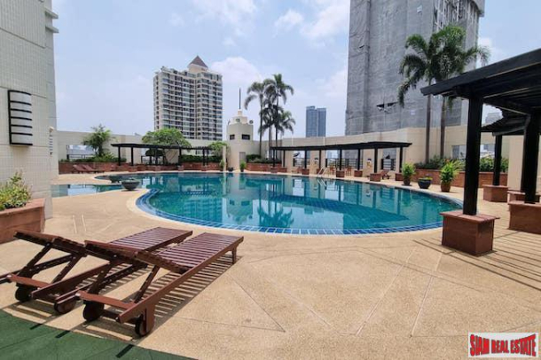 Baan Piya Sathorn | Large Two Bedroom Corner Unit for Sale only 10 Minutes from Lumpini Park-5