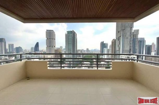 Academia Grand Tower | Extra Large Three Bedroom Condo for Rent in Phrom Phong - Good Value for the Price!-3