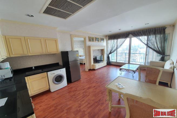 Address Chidlom | Extra Large One Bedroom with City Views for Rent-4