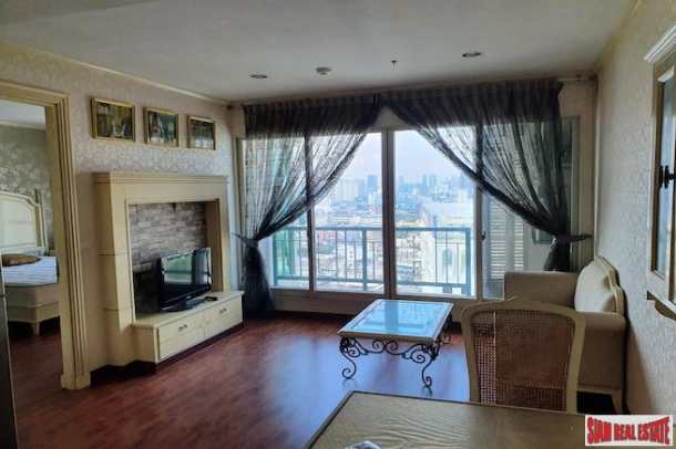 Address Chidlom | Extra Large One Bedroom with City Views for Rent-5