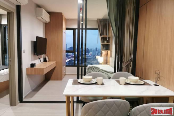 Life Asoke Rama9 | New Two Bedroom Condo with Clear City Views for Rent at Rama9-5
