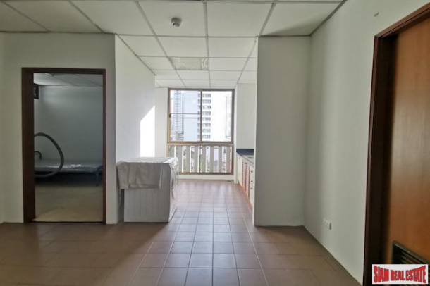 Extra Large Three Bedroom Apartment for Rent near BTS Phrom Phong-4