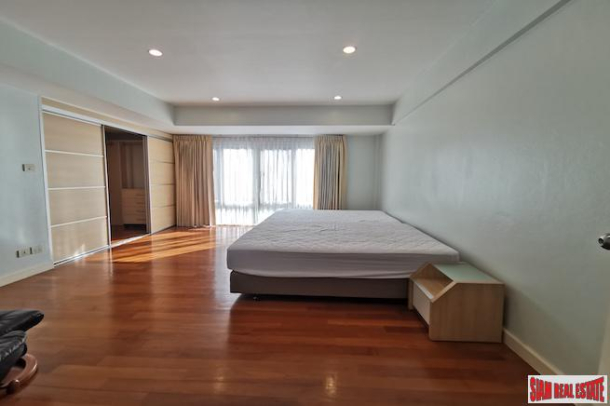 Spacious Four Bedroom Twin House for Rent in Phrom Phong - Pet Friendly-10