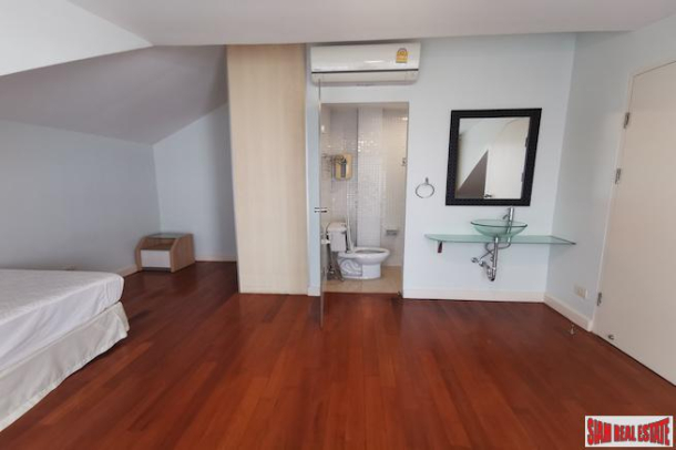 Spacious Four Bedroom Twin House for Rent in Phrom Phong - Pet Friendly-16