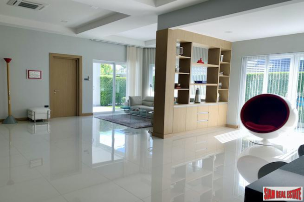 Perfection @ Greenfield | A Rare Find - Four Bedroom Pool Villa on Double Land Plot for Sale in East Pattaya-11