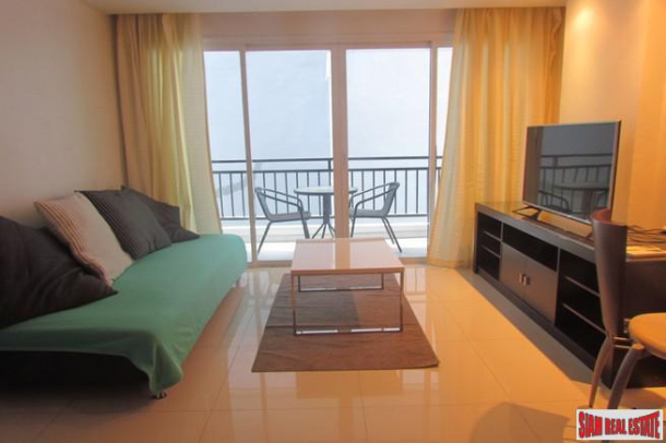 Avenue Residence | One Bedroom with Pool View for Sale in a Great Pattaya City Location-3