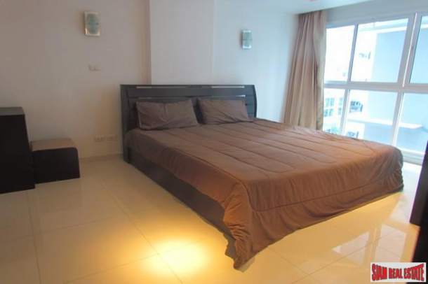 Avenue Residence | One Bedroom with Pool View for Sale in a Great Pattaya City Location-5