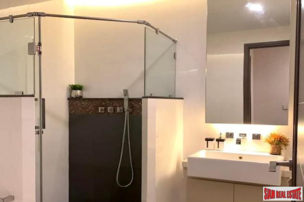 Ivy Ampio Condominium | Elegant Three Bedroom Duplex for Sale on Fantastic Ratchadapisek Road-17