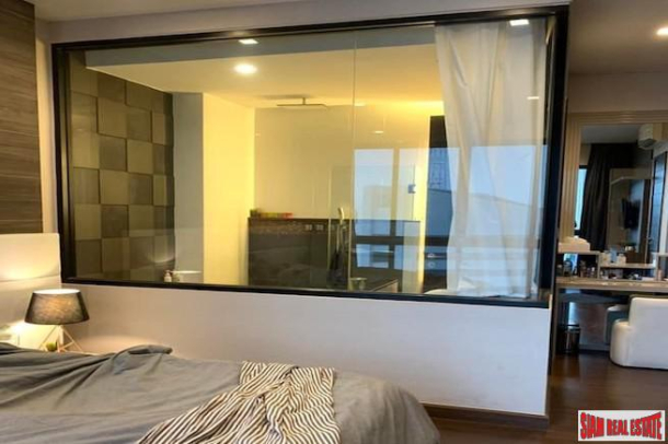 Ivy Ampio Condominium | Elegant Three Bedroom Duplex for Sale on Fantastic Ratchadapisek Road-19