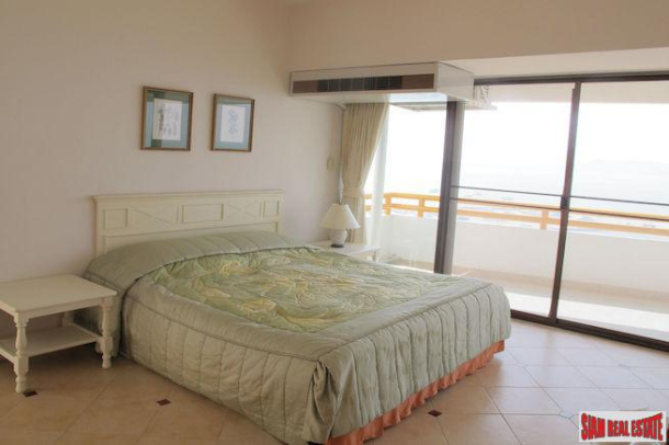 Sunshine Beach Condotel | Sea View Two Bedroom Condo for Rent on High Floor-7