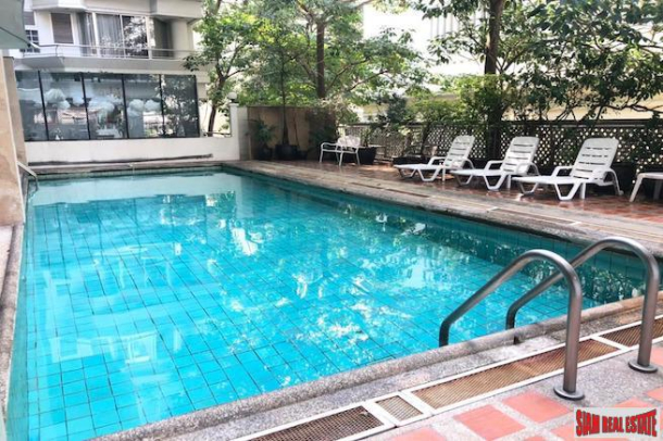 Three Bedroom + 1study room 265 sqm Pet Friendly Apartment for Rent in Phrom Phong-3