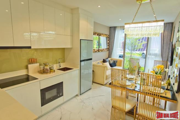 New Luxury  High Rise 1 & 2 Bedroom Condominium  for Sale Beachfront in Jomtien-9