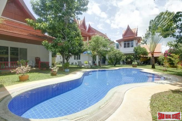 Large Seven Bedroom House with Separate Bungalow and Sala for Sale in Rawai-3