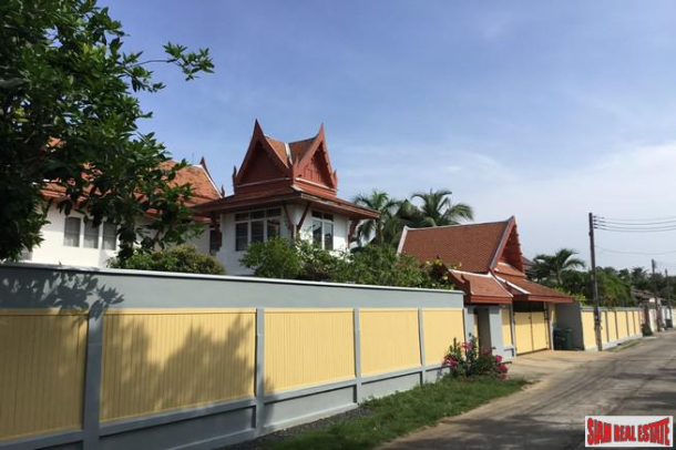 Large Seven Bedroom House with Separate Bungalow and Sala for Sale in Rawai-30