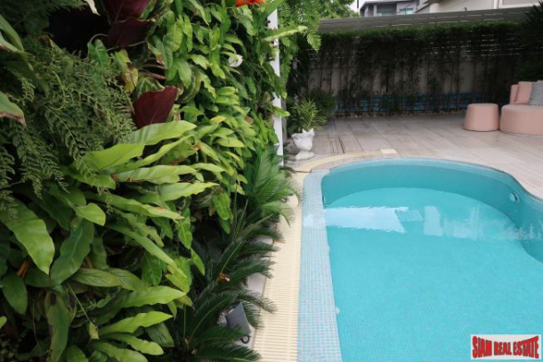 Silom Grand Terrace | Extra Large Two Bedroom Condo for Rent Near BTS Silom-16