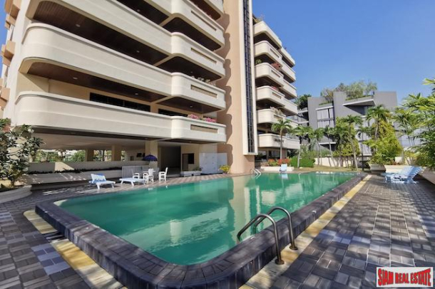 Spacious Three Bedroom Apartment for Rent with Two Balconies in Low Density Building - Phrom Phong-1