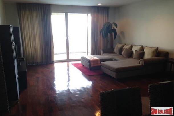 Wilshire | Large Two Bedroom Condo for Rent Close to BTS Phrom Phong-14