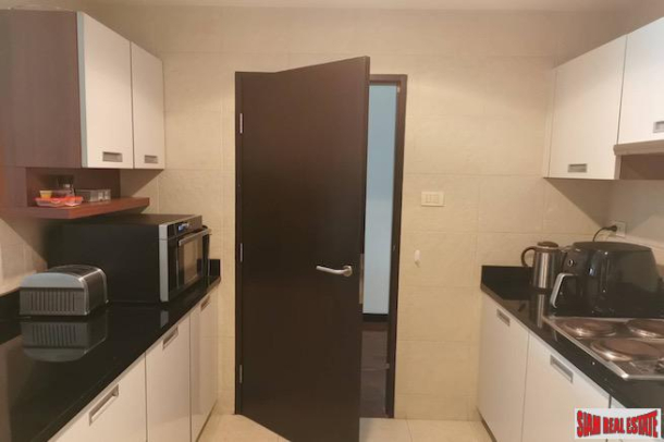Wilshire | Large Two Bedroom Condo for Rent Close to BTS Phrom Phong-15