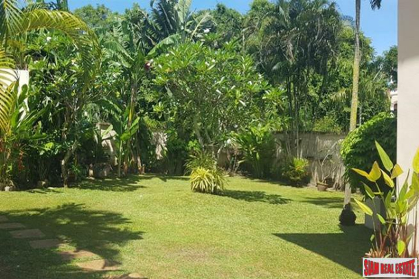 4 Bedroom Family Pool Villa with 600 sqm land for Sale in Rawai-18