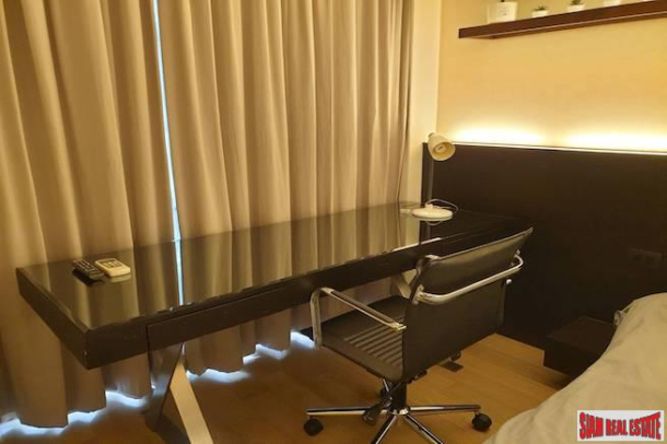 Mode Sukhumvit 61 | Big One Bedroom for Rent in a Low Rise Building Near BTS Ekkamai-17