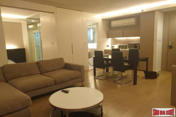 Mode Sukhumvit 61 | Big One Bedroom for Rent in a Low Rise Building Near BTS Ekkamai-3