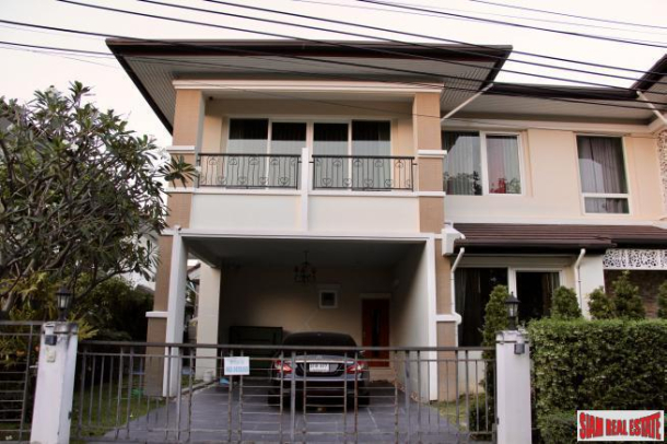 Palazzo Sathorn | 4 Bedroom House in Secure Estate with 2 Multi-Purpose Rooms at Chom Thong-1
