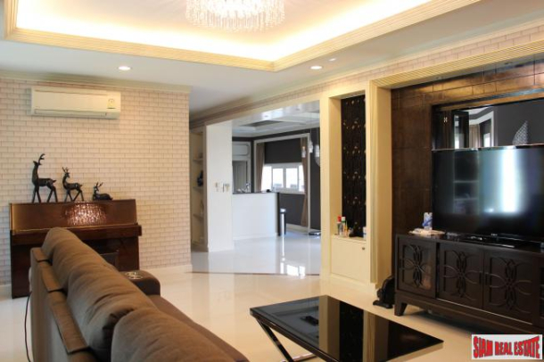 Palazzo Sathorn | 4 Bedroom House in Secure Estate with 2 Multi-Purpose Rooms at Chom Thong-8